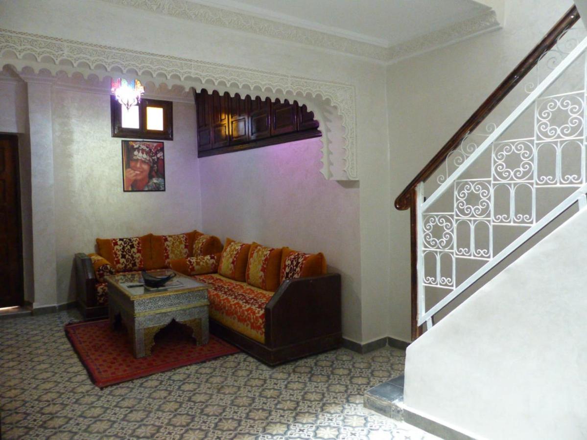 Hostel Dar Tamanart Marrakesh Esterno foto