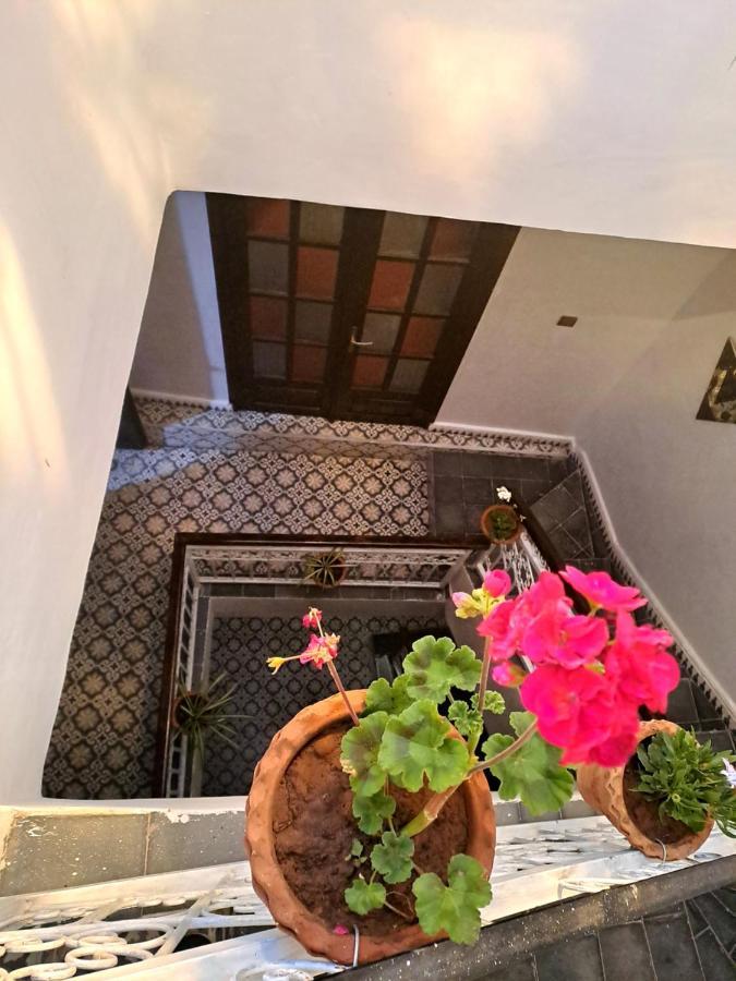 Hostel Dar Tamanart Marrakesh Esterno foto